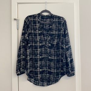 Akira Black Label Large Blouse